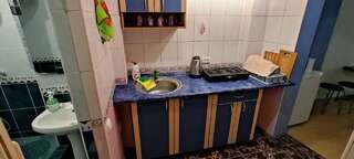 Гостиница Волна Утес Трехместный номер с душем-5